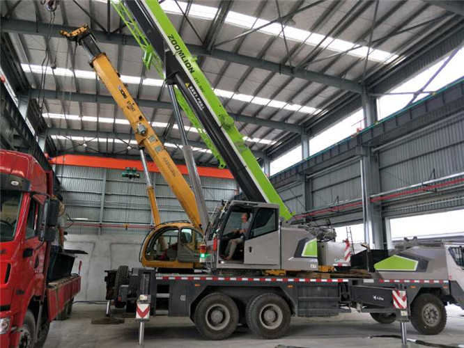 甘孜高空车出租需要注意哪些安全事项？